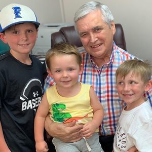 Meet your Posher, Donald